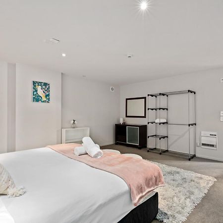 Lakefront Living - 4 Bedrm Apartment Alpine Vilage Queenstown Extérieur photo