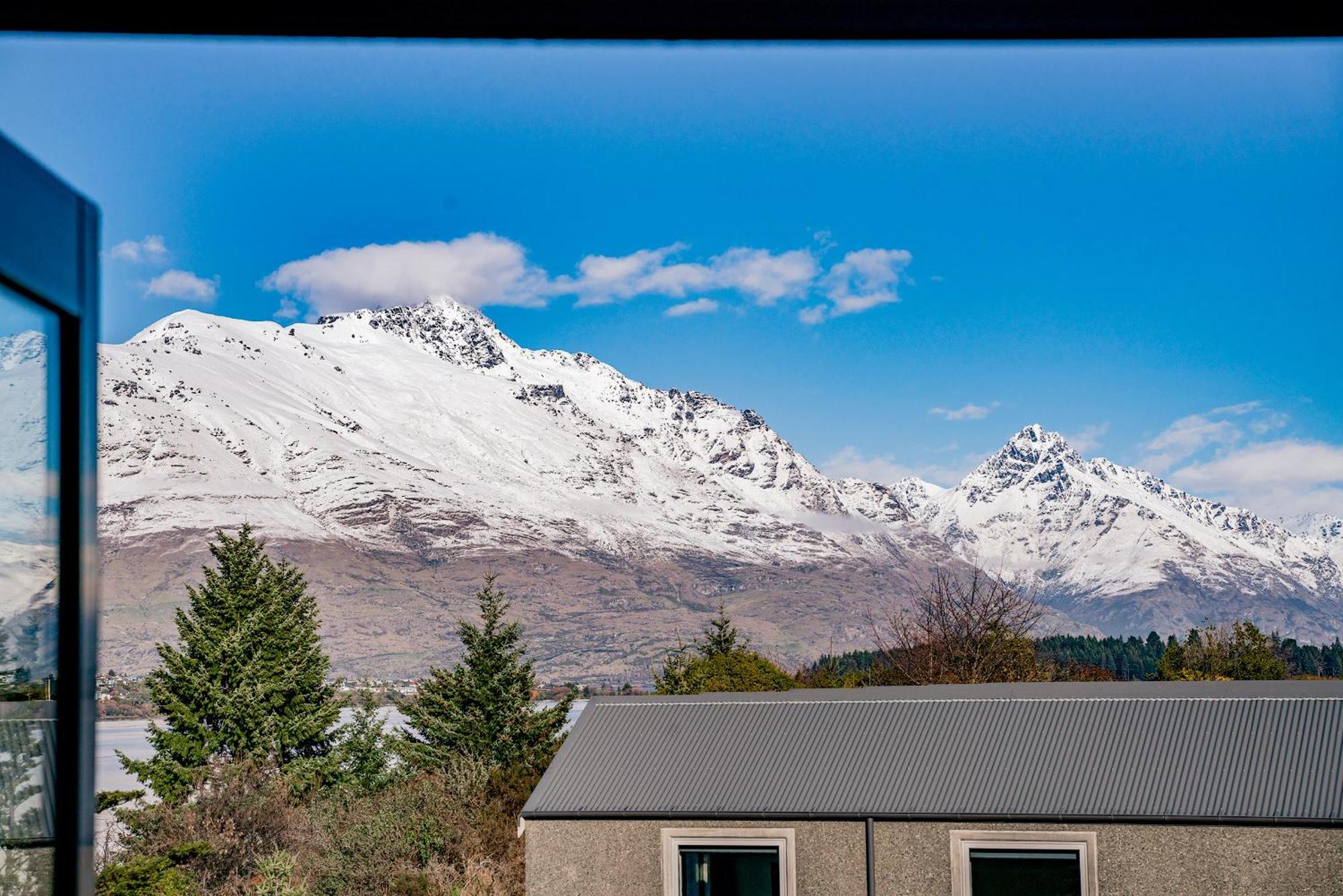 Lakefront Living - 4 Bedrm Apartment Alpine Vilage Queenstown Extérieur photo